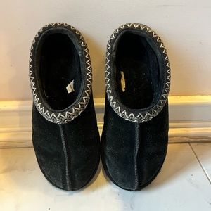UGG Tasman Slipper - Black - US size 6